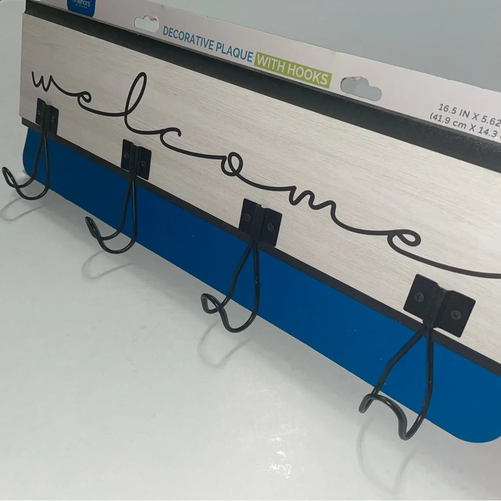 Elegant Welcome‎ Wall Hook Rack - Black and Cream